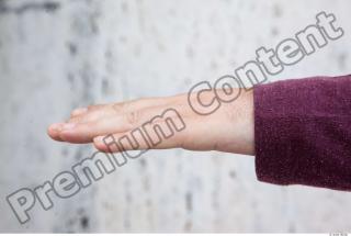 c0030 Man hand reference 0001